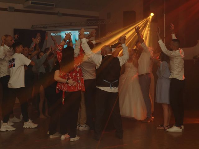 Le mariage de Jérémy et Céline à Saint-Étienne-sous-Barbuise, Aube 35