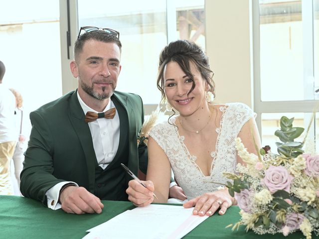 Le mariage de Jérémy et Sandrine à Coulommes, Seine-et-Marne 48