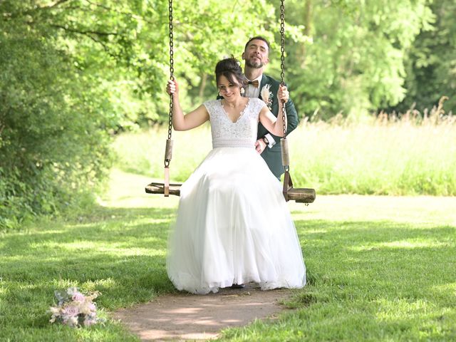 Le mariage de Jérémy et Sandrine à Coulommes, Seine-et-Marne 126