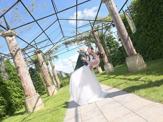 Le mariage de Jérémy et Sandrine à Coulommes, Seine-et-Marne 140