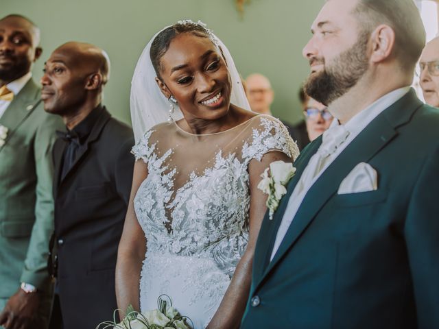 Le mariage de Freddy et Mariam à Villers-Cotterêts, Aisne 22