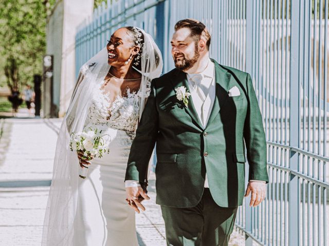 Le mariage de Freddy et Mariam à Villers-Cotterêts, Aisne 37