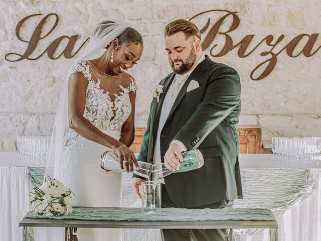 Le mariage de Freddy et Mariam à Villers-Cotterêts, Aisne 55
