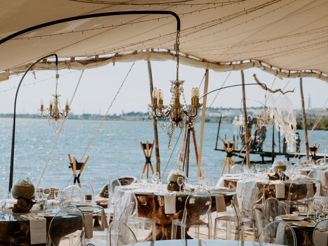 Le mariage de Manu et Natasha à Rognac, Bouches-du-Rhône 5