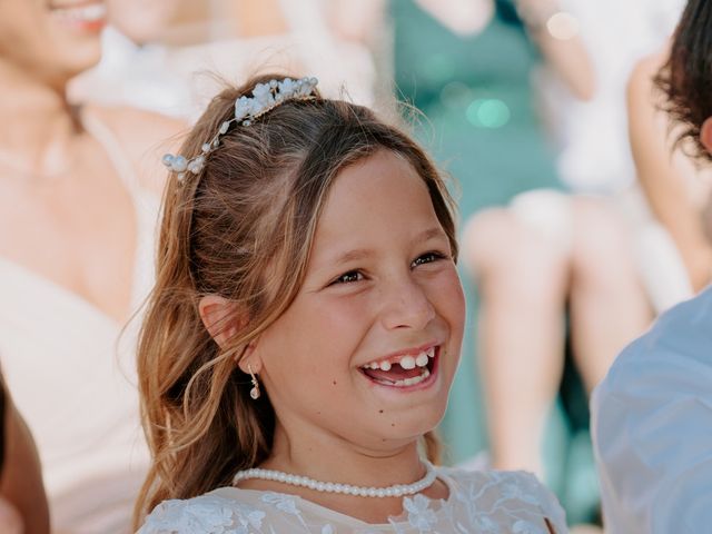 Le mariage de Manu et Natasha à Rognac, Bouches-du-Rhône 14