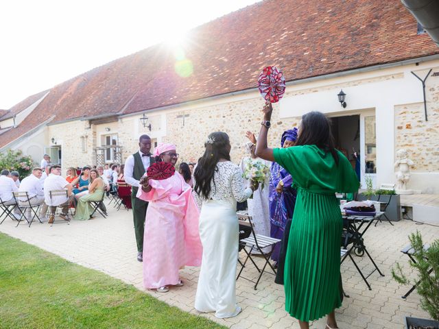 Le mariage de Hugo et Maëva à Saint-Germain-lès-Corbeil, Essonne 8