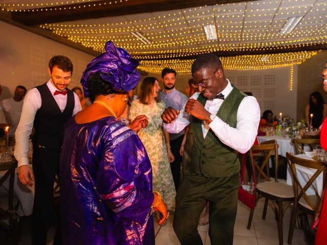 Le mariage de Hugo et Maëva à Saint-Germain-lès-Corbeil, Essonne 15