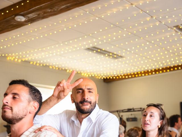 Le mariage de Hugo et Maëva à Saint-Germain-lès-Corbeil, Essonne 16