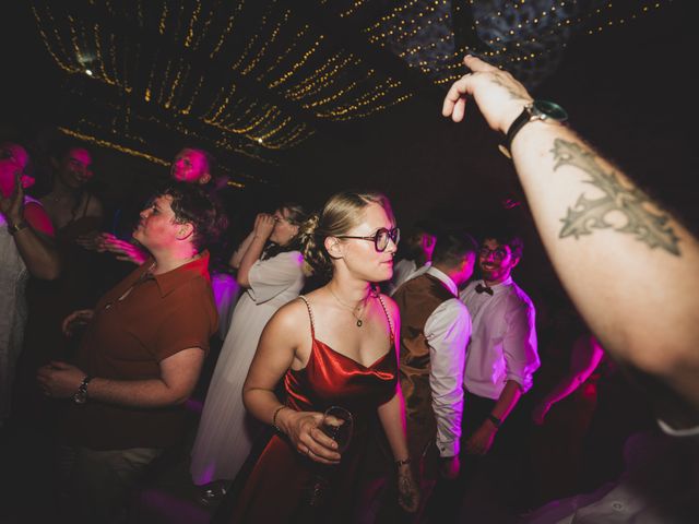 Le mariage de Antoine et Sarah à Bezannes, Marne 16