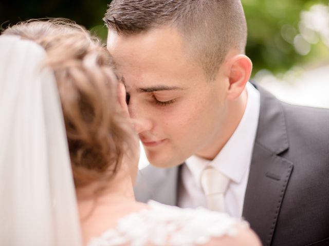 Le mariage de Pierre et Pauline à Gilly-sur-Isère, Savoie 34