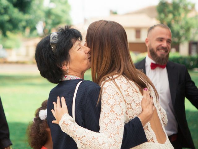 Le mariage de Thomas et Alison à Eysines, Gironde 3