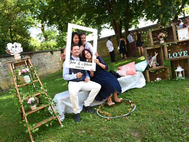 Le mariage de Antoine et Julie à Fauverney, Côte d&apos;Or 89