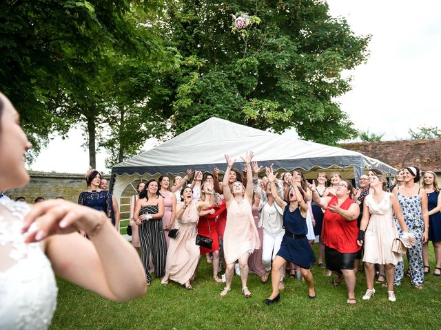 Le mariage de Antoine et Julie à Fauverney, Côte d&apos;Or 98