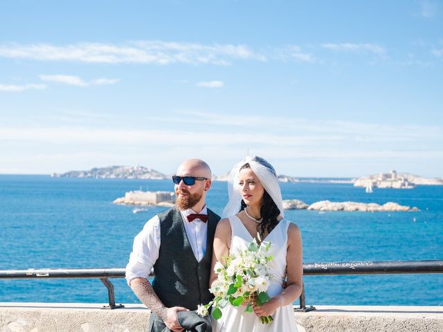 Le mariage de Christophe et Amna à Peypin, Bouches-du-Rhône 13