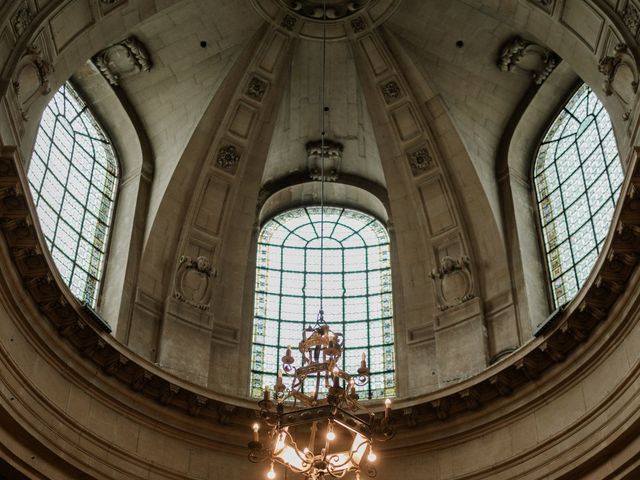 Le mariage de Hugo et Éloise à Paris, Paris 15