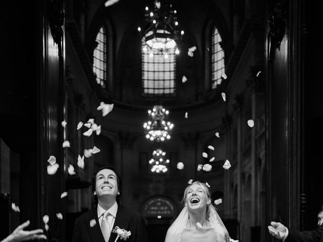 Le mariage de Hugo et Éloise à Paris, Paris 91