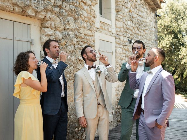 Le mariage de Paul et Isalia à Grignan, Drôme 12