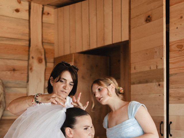 Le mariage de Paul et Isalia à Grignan, Drôme 17