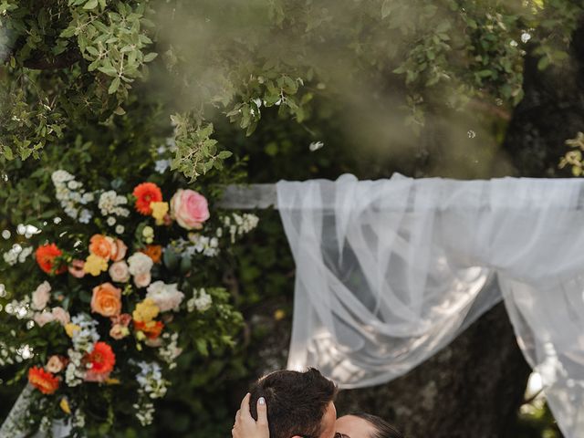 Le mariage de Paul et Isalia à Grignan, Drôme 31