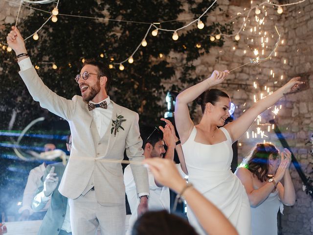 Le mariage de Paul et Isalia à Grignan, Drôme 47
