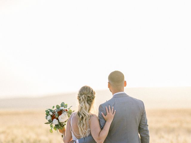 Le mariage de Alexandre et Gwénaelle à Villeneuve-lès-Maguelone, Hérault 60