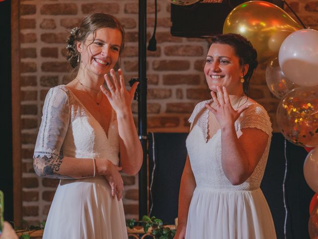 Le mariage de Anaïs et Charlotte à Lomme, Nord 71