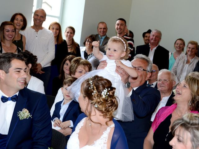 Le mariage de François et Alexandra à Amareins Francheleins Ces, Ain 22