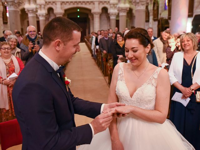 Le mariage de Julien et Lucie à Aizenay, Vendée 31