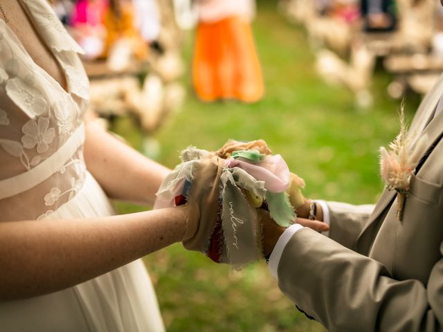 Le mariage de Barzalona et Coraline  à Nozay, Aube 13