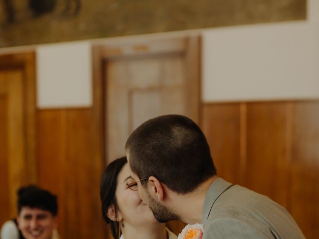 Le mariage de Valentina et Artha à Paris, Paris 14