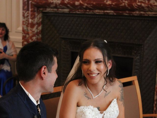 Le mariage de Thomas et Océane à Bourges, Cher 13