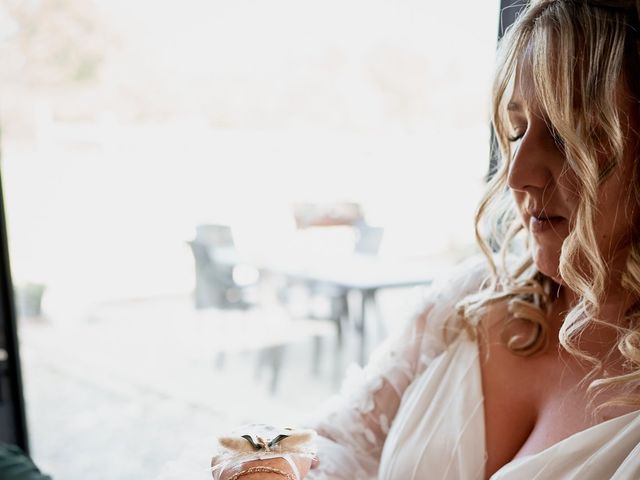 Le mariage de Jordan et Élodie à Lonlay-l'Abbaye, Orne 6