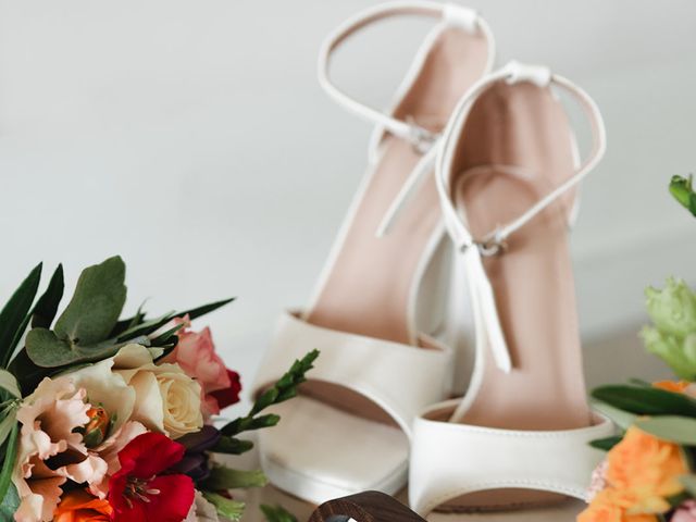 Le mariage de Christophe et Sarah à Saint-Thomas-en-Royans, Drôme 9