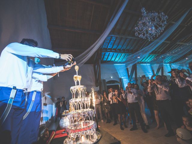 Le mariage de Fabien et Cyrille à Feurs, Loire 58