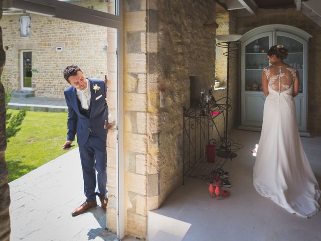 Le mariage de Benjamin et Sarah à Tour-en-Bessin, Calvados 7