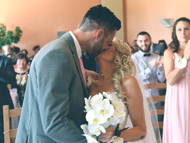 Le mariage de Granger et Vanessa  à Saint-Gervais, Gironde 22