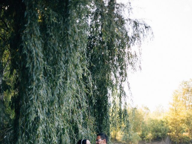 Le mariage de John et Laetitia à Layrac, Lot-et-Garonne 48