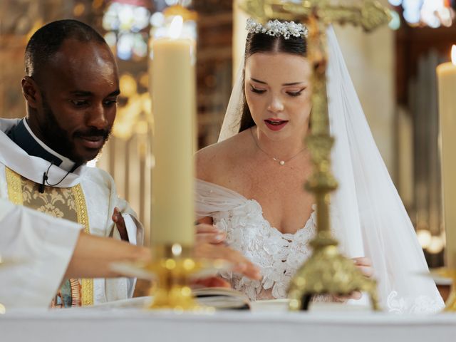 Le mariage de Pierre et Amandine à Neuilly-sous-Clermont, Oise 14