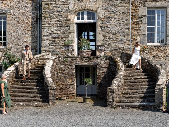 Le mariage de Erwan et Caroline à Hébécrevon, Manche 17