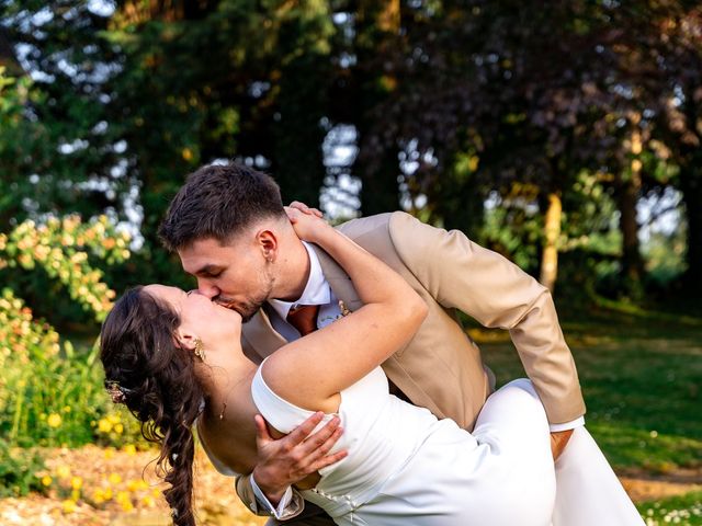 Le mariage de Erwan et Caroline à Hébécrevon, Manche 48