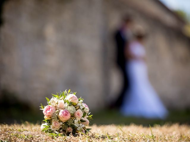 Le mariage de Julien et Pauline à Clamecy, Nièvre 10