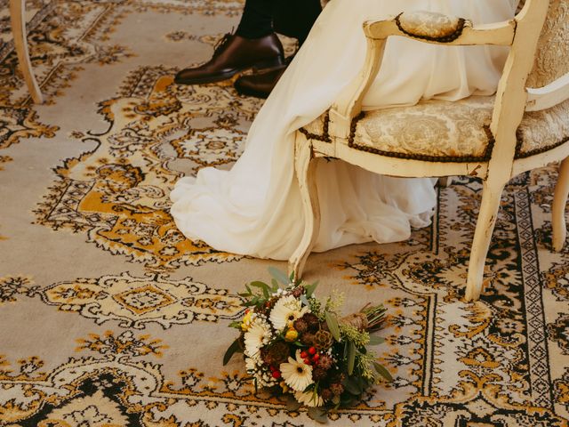 Le mariage de Alexandre et Karine à Grignan, Drôme 1