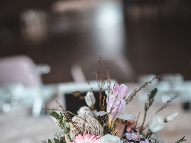 Le mariage de Kevin et Amandine à Thiers, Puy-de-Dôme 62