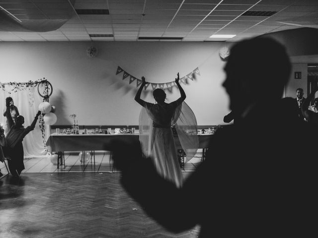 Le mariage de Kevin et Amandine à Thiers, Puy-de-Dôme 66