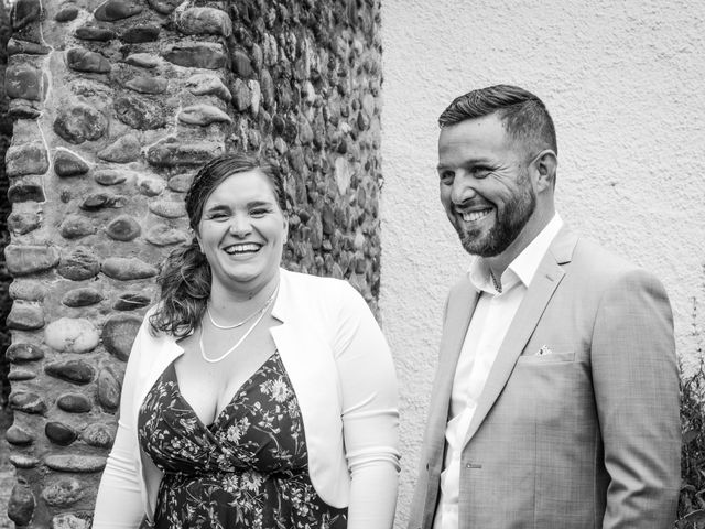 Le mariage de Olivier et Sarah à Miramont-de-Guyenne, Lot-et-Garonne 11