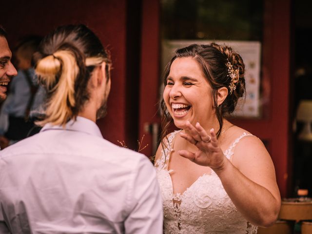 Le mariage de Olivier et Sarah à Miramont-de-Guyenne, Lot-et-Garonne 13