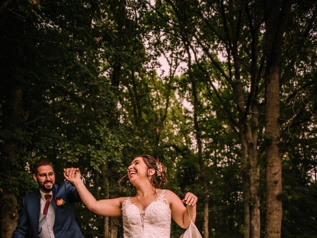 Le mariage de Olivier et Sarah à Miramont-de-Guyenne, Lot-et-Garonne 39