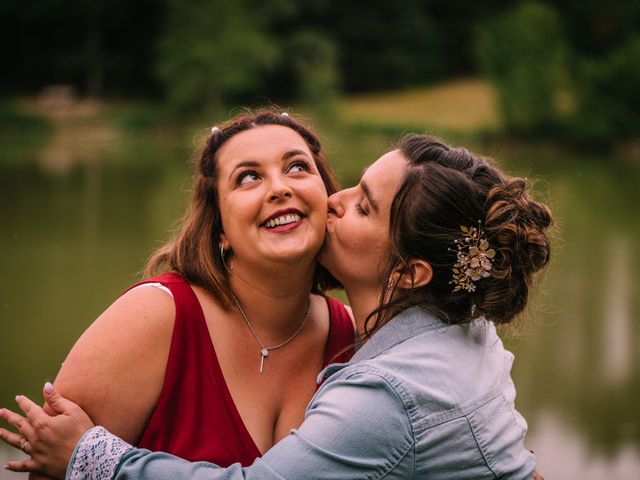 Le mariage de Olivier et Sarah à Miramont-de-Guyenne, Lot-et-Garonne 59