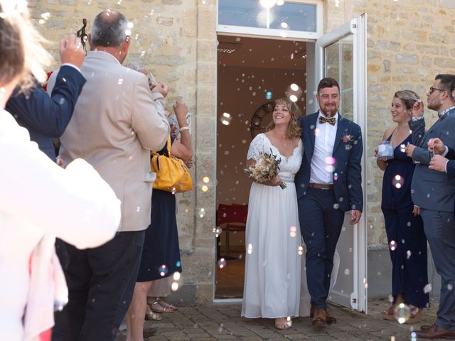 Le mariage de Simon et Gwen à Mandeville-en-Bessin, Calvados 17