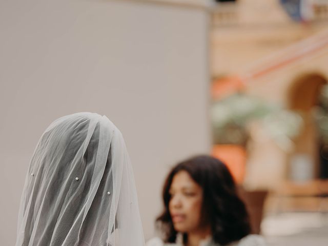 Le mariage de Aaron et Shélina à Metz, Moselle 4